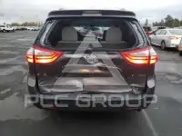 2017 Toyota SIENNA фото