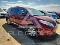 2017 Toyota SIENNA фото