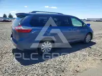 2017 Toyota SIENNA фото
