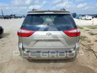 2017 Toyota SIENNA фото