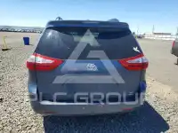 2017 Toyota SIENNA фото