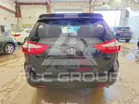 2017 Toyota SIENNA фото