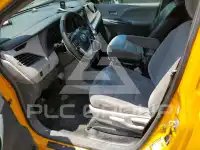 2017 Toyota SIENNA photo