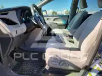 2017 Toyota SIENNA photo