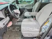 2017 Toyota SIENNA фото