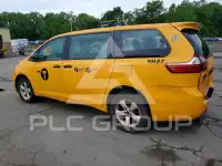 2017 Toyota SIENNA photo