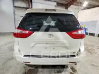 2017 Toyota SIENNA фото