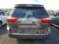 2017 Toyota SIENNA photo