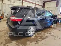 2017 Toyota SIENNA фото
