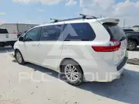 2017 Toyota SIENNA фото