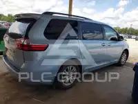 2017 Toyota SIENNA фото