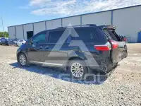 2017 Toyota SIENNA фото