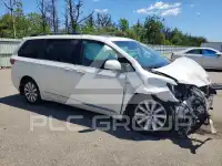 2017 Toyota SIENNA фото