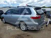 2017 Toyota SIENNA фото