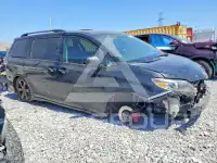 2017 Toyota SIENNA фото