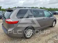 2017 Toyota SIENNA фото