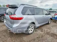 2017 Toyota SIENNA фото