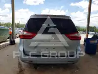 2017 Toyota SIENNA фото