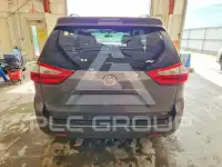2017 Toyota SIENNA photo