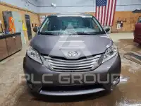 2017 Toyota SIENNA фото