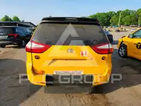 2017 Toyota SIENNA photo