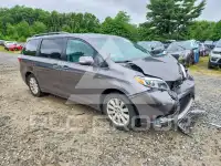 2017 Toyota SIENNA фото
