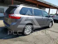 2017 Toyota SIENNA фото