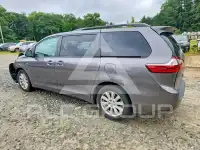 2017 Toyota SIENNA фото