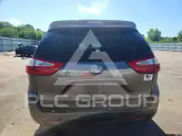 2017 Toyota SIENNA фото