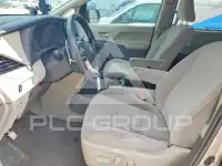 2017 Toyota SIENNA фото