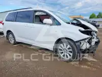 2017 Toyota SIENNA фото