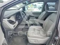 2017 Toyota SIENNA фото