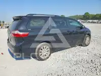 2017 Toyota SIENNA фото
