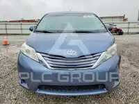 2017 Toyota SIENNA фото