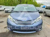 2017 Toyota SIENNA фото