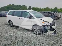 2017 Toyota SIENNA фото