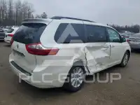 2017 Toyota SIENNA фото
