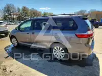 2017 Toyota SIENNA фото