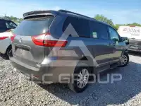 2017 Toyota SIENNA фото