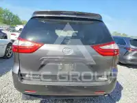 2017 Toyota SIENNA фото