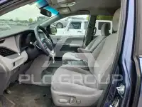 2017 Toyota SIENNA фото