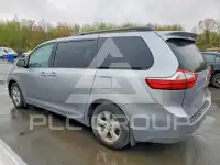 2017 Toyota SIENNA фото