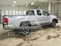 2017 Toyota TACOMA фото
