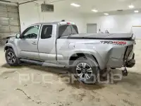 2017 Toyota TACOMA фото