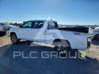 2017 Toyota TACOMA photo