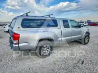 2017 Toyota TACOMA фото