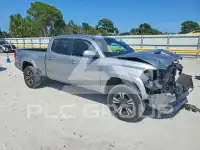 2017 Toyota TACOMA фото
