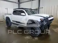 2017 Toyota TACOMA фото