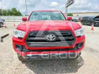 2017 Toyota TACOMA photo