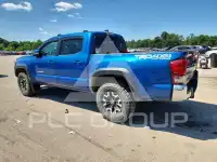 2017 Toyota TACOMA photo